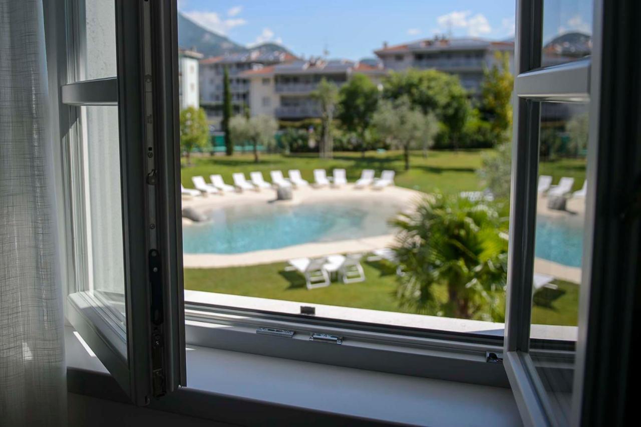 Borgo San Nazzaro Aparthotel Riva del Garda Exterior photo